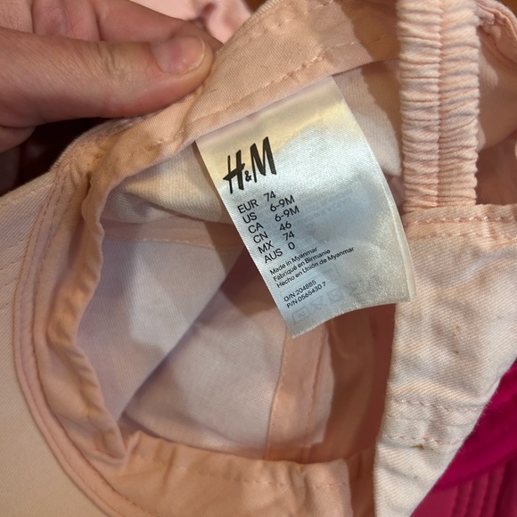 Baby hats bundle - Picture 4 of 5